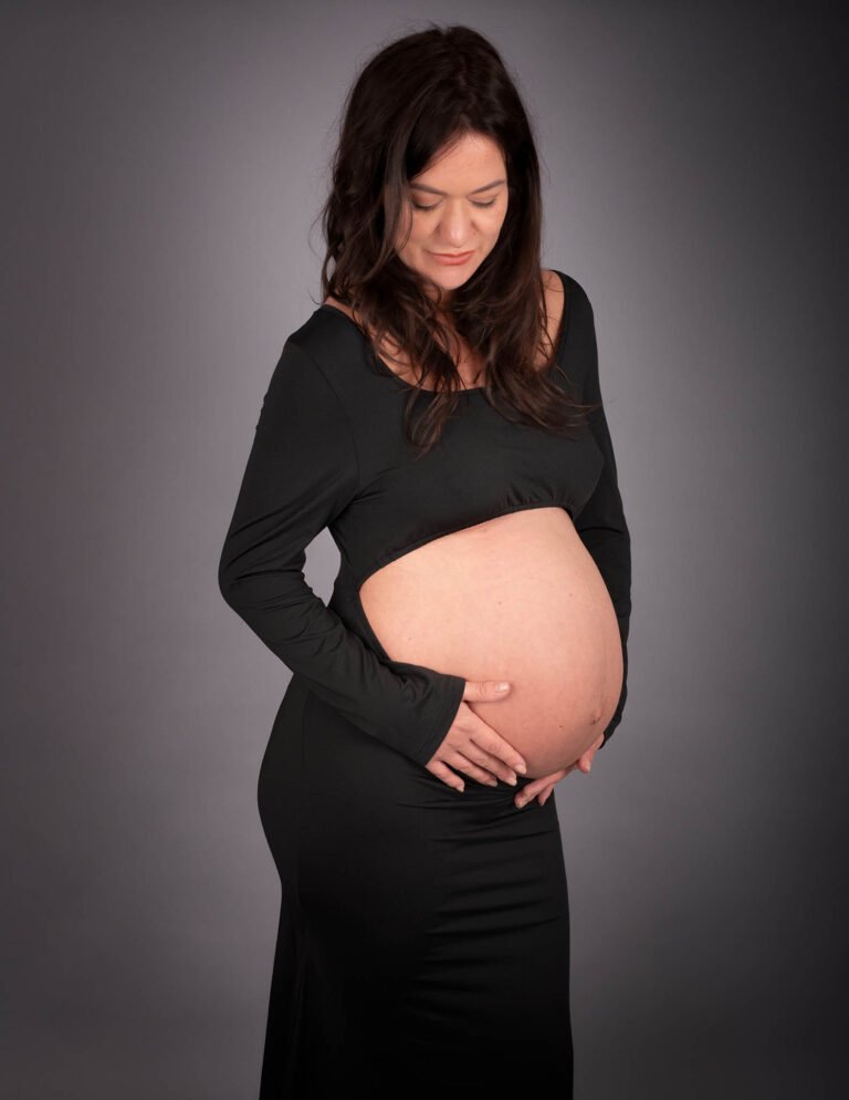 Maternity photos - Boldly Her Photography