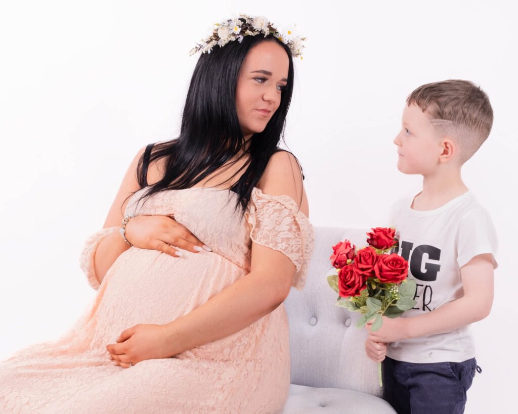 Maternity photos - Boldly Her Photography