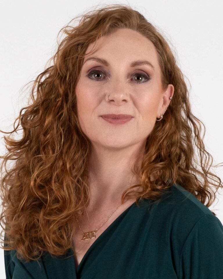 Headshots - Boldly Her Photography